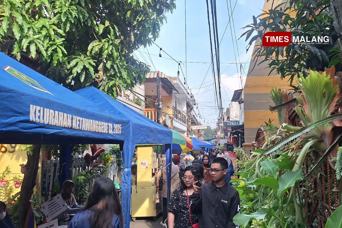 Pasar Takjil Kertosentono: Pusat Kuliner Ramadan di Ketawanggede