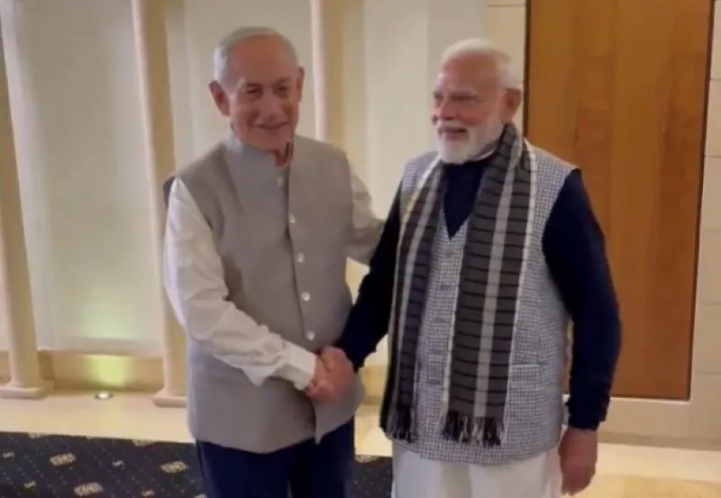Netanyahu Kenakan Pakaian Tradisional India, Perkuat Diplomasi dengan Modi