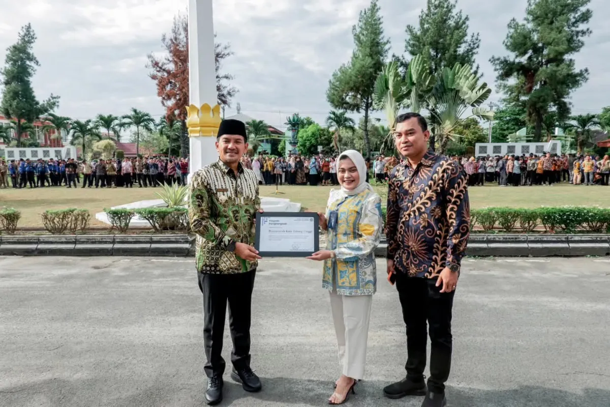 Wali Kota dan Wakil Wali Kota Tebing Tinggi Raih Tiga Penghargaan di Tahun Pertama Kepemimpinan