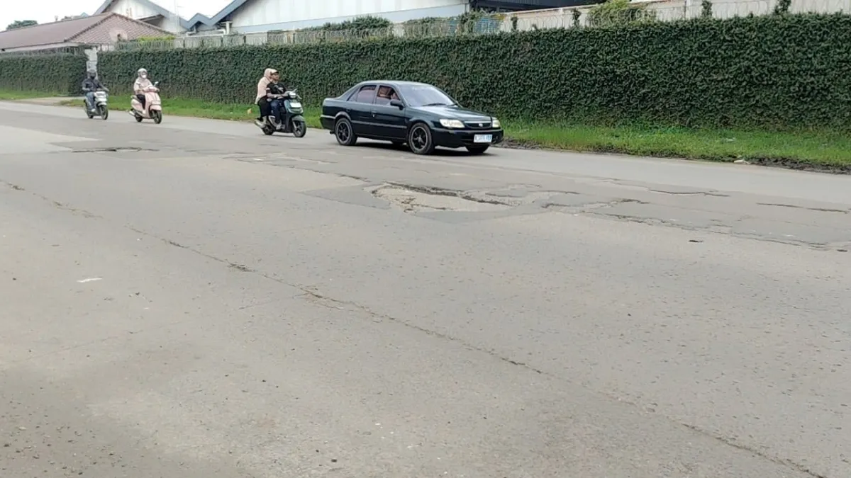 Jalan Rusak di Tangerang Ancam Keselamatan, Pengamat Soroti Pelanggaran HAM