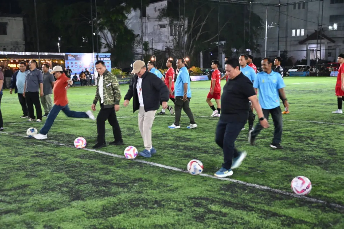 Gubernur Kalteng Resmikan Turnamen Mini Soccer All Star Jilid V dengan 32 Tim Peserta