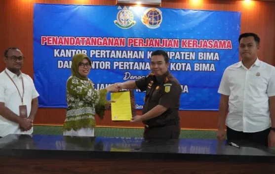 Kantor Pertanahan Kota Bima dan Kejaksaan Negeri Bima Tandatangani Kerja Sama Hukum