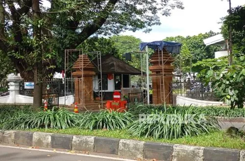 Renovasi Gerbang Candi Gedung Sate Memakan Biaya Rp 3,9 Miliar