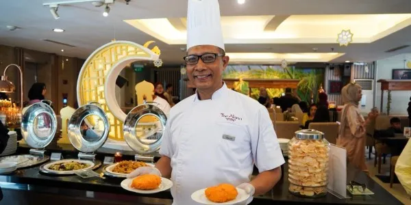 Iftar Parade The Alana Surabaya: Pengalaman Kuliner Ramadan yang Unik