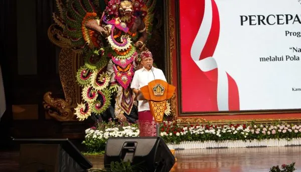 Gubernur Koster Tegaskan Pentingnya Keselarasan dalam Pelaksanaan Program Pembangunan di Bali
