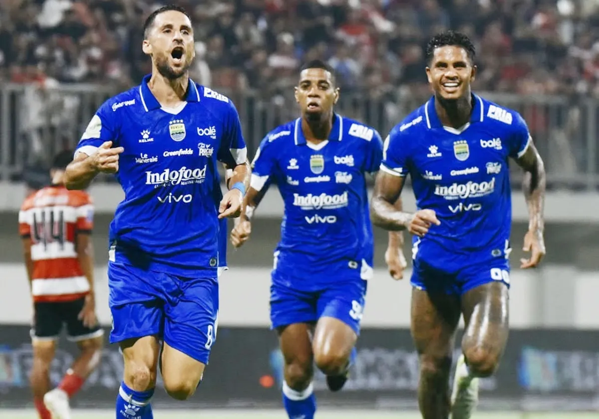 Persib Siap Pertahankan Puncak Klasemen Usai Laga Melawan Persita