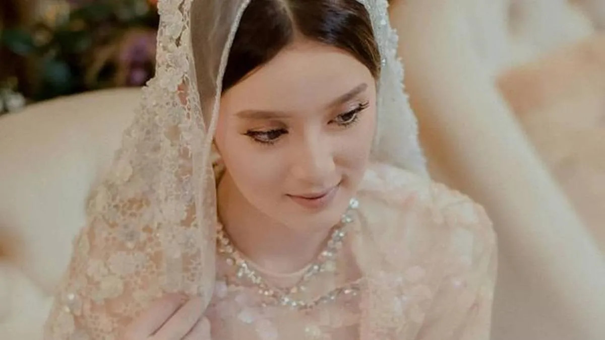 Rosiana Dewi Jalani Prosesi Siraman dan Pengajian Menuju Pernikahan