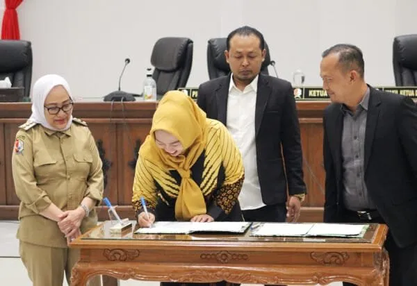 DPRD Subang Setujui Rancangan APBD Tahun 2026, Fokus pada Efisiensi dan Pembangunan Infrastruktur