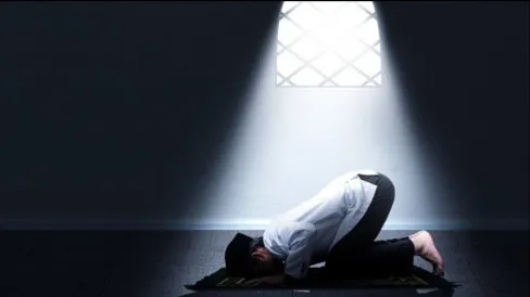 Waktu Utama Shalat Tahajud Menurut Ustaz Adi Hidayat