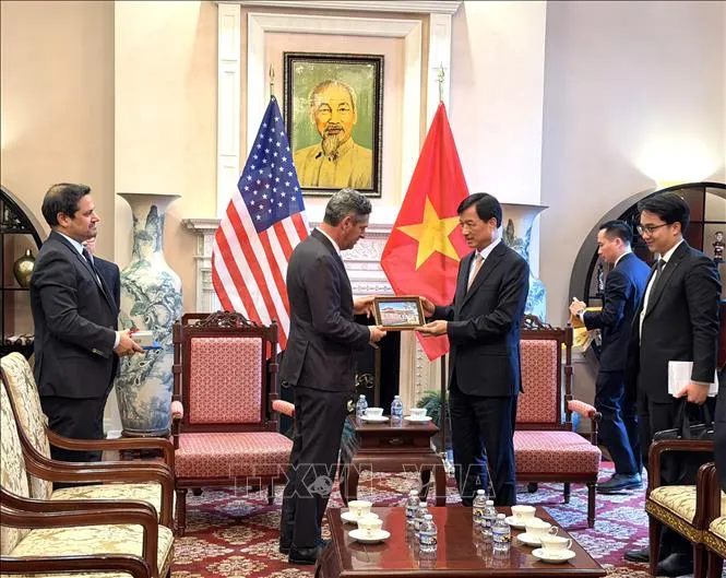 Penguatan Kerja Sama Vietnam-AS dalam Ilmu Pengetahuan dan Teknologi