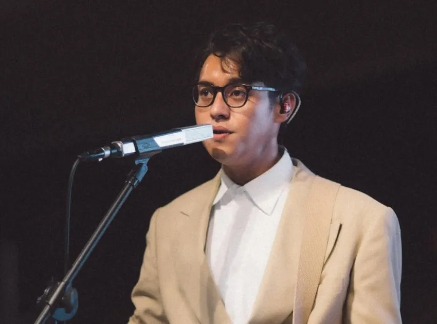 Ardhito Pramono Unggah Foto Romantis Davina Karamoy, Warganet Antusias