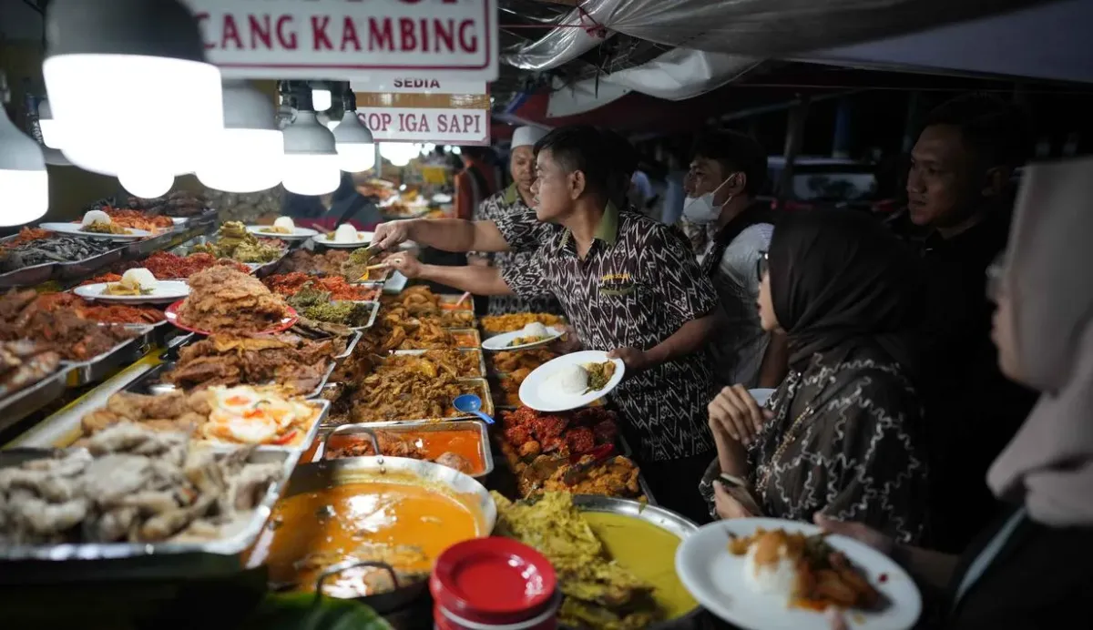 Nasi Kapau Kramat Raya: Magnet Kuliner Tradisional di Ramadan