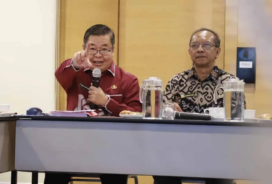 Revisi RUU Adminduk Larang Fotokopi Dokumen, Dorong Verifikasi Digital
