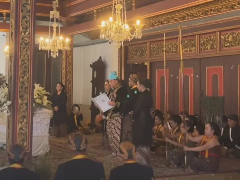 Perebutan Takhta Keraton Surakarta Pasca Wafatnya Sri Susuhunan Pakubuwono XIII