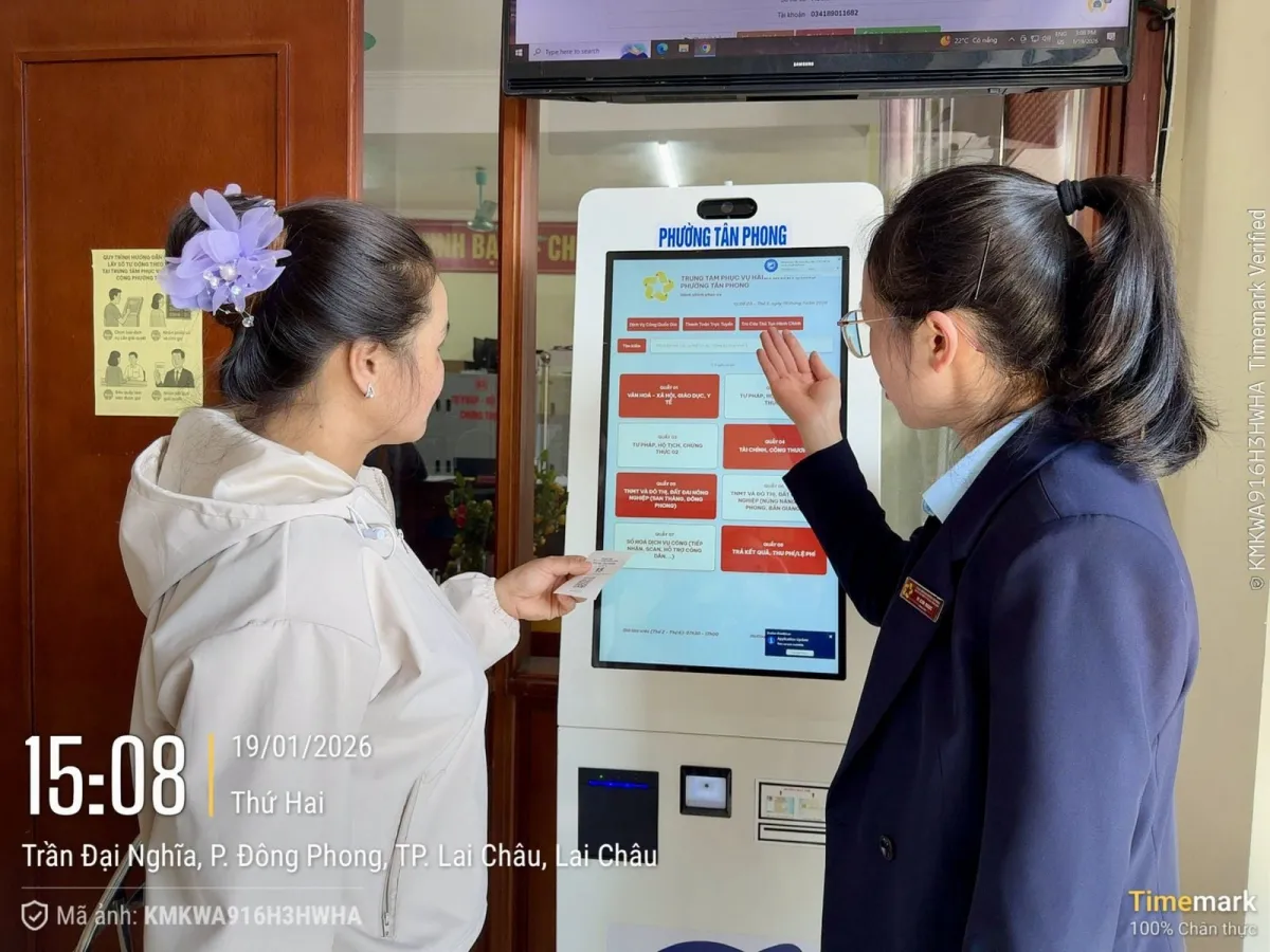 Lai Chau Raih Peringkat 10 Nasional dalam Indeks Pelayanan Publik Pasca Transformasi Digital