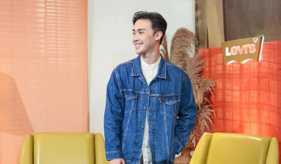 Inspirasi Outfit Denim untuk Ramadan: Fleksibel dari Kantor hingga Bukber