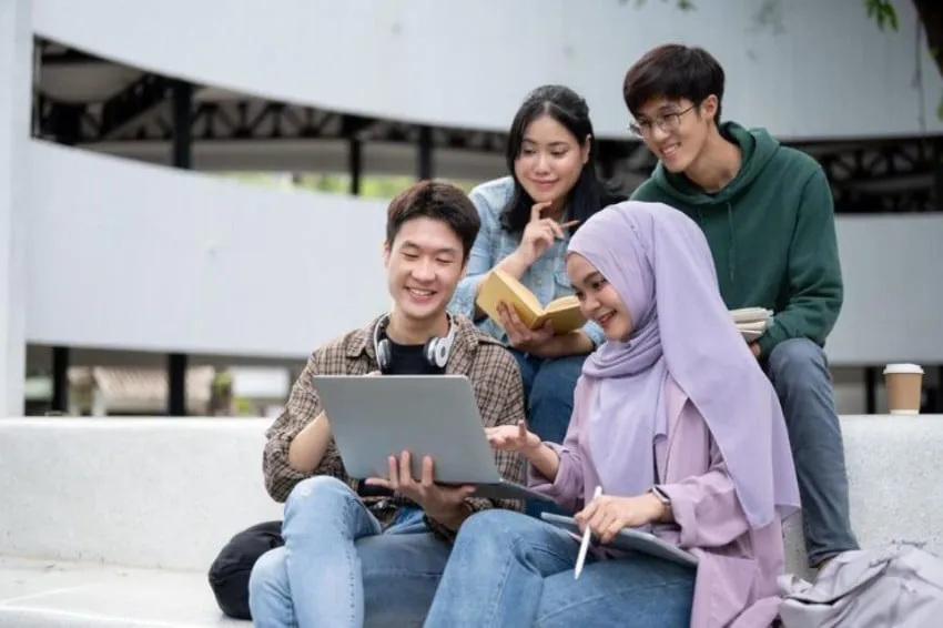 Perubahan Pandangan Orang Tua Terhadap Pendidikan Tinggi Pasca SNBP 2026