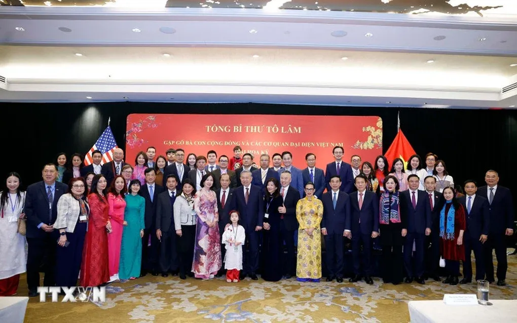 Sekretaris Jenderal To Lam Bertemu Komunitas Vietnam di AS di Washington DC