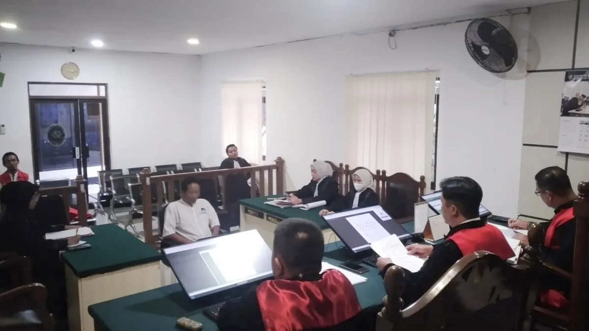 PN Karawang Jatuhkan Hukuman 8 Tahun Penjara untuk Pelaku Percobaan Pembunuhan Mantan Istri