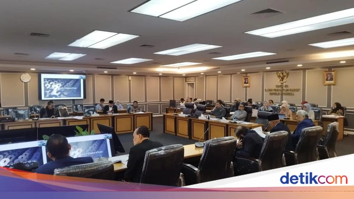 DPR Bahas RUU Hukum Perdata Internasional, Pakar Menyoroti Aspek Konser