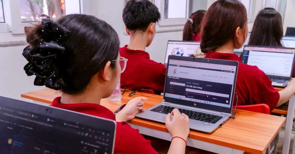 Meningkatkan Kualitas Sumber Daya Manusia di Era E-commerce