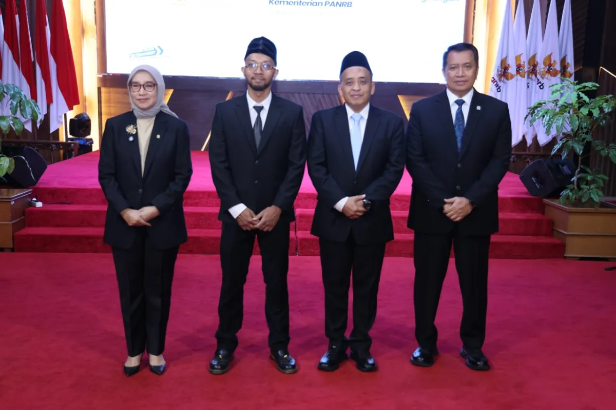 Pelantikan Pejabat Fungsional dan Pimpinan Tinggi di Kementerian PANRB