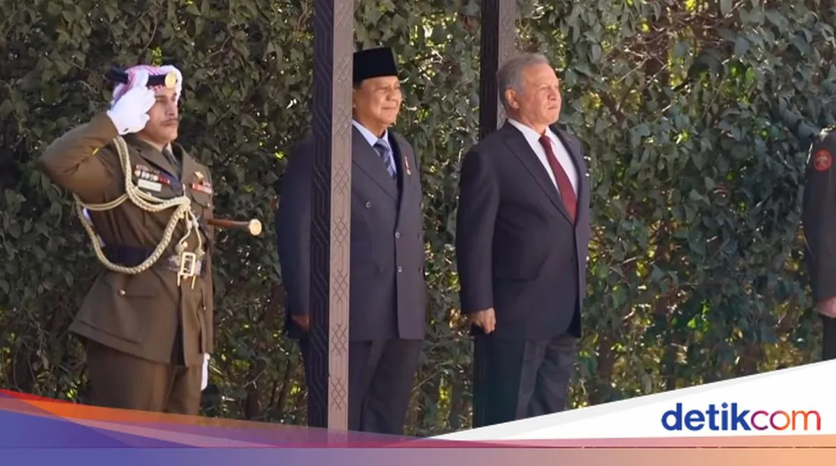 Prabowo Disambut Resmi oleh Raja Yordania di Istana Basman