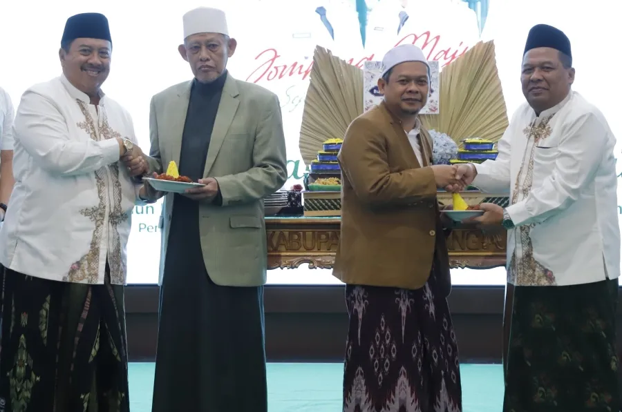 Refleksi Satu Tahun Kepemimpinan Warsubi-Salman: Komitmen Jombang Maju dan Sejahtera