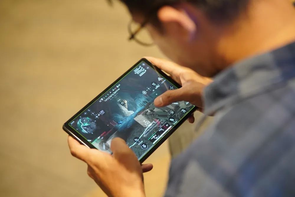 Rekomendasi Perangkat Teknologi Premium untuk Hadiah Akhir Tahun 2025