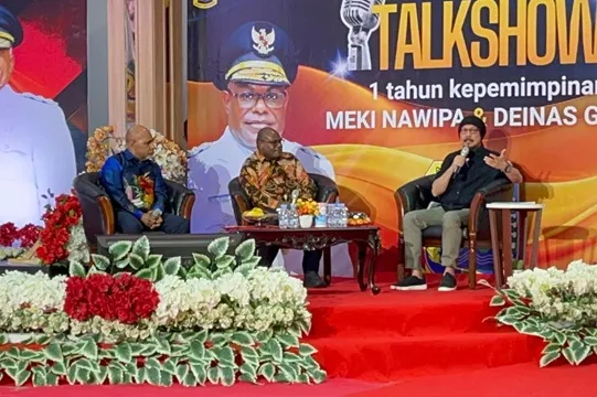 Refleksi Satu Tahun Kepemimpinan Meki Nawipa dan Deinas Geley dalam Talkshow