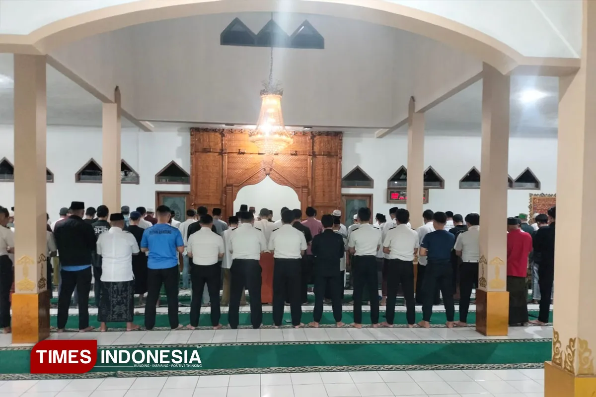 Kegiatan Ramadan Warga Binaan Rutan Bandung: Tadarus dan Takjil dari Keluarga