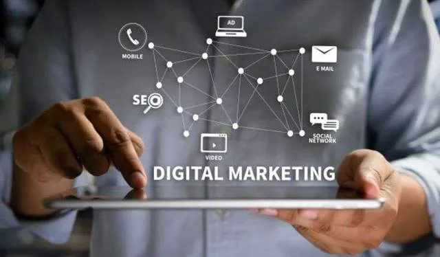 Masyarakat Beralih ke Bisnis Produk Digital untuk Cuan di Era Digital