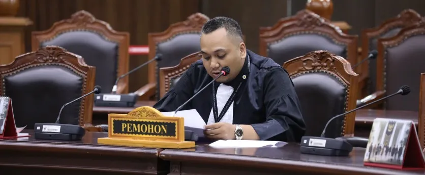 Mahkamah Konstitusi Uji Konstitusionalitas UU Sisdiknas dan APBN 2026 Terkait Kesejahteraan Dosen
