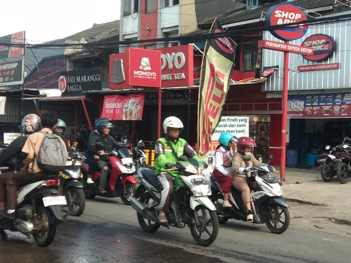Protes Pengemudi Transportasi Online Terkait Rancangan Regulasi Komisi 10 Persen