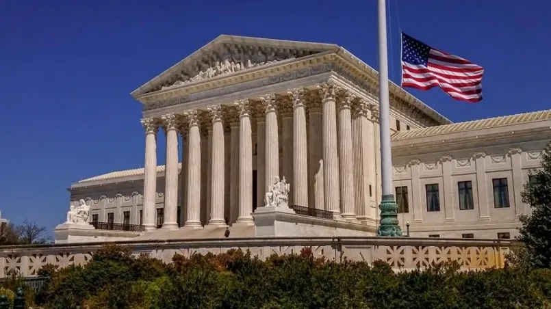 MA AS Batalkan Tarif Ilegal Trump yang Berdampak pada Perdagangan Global