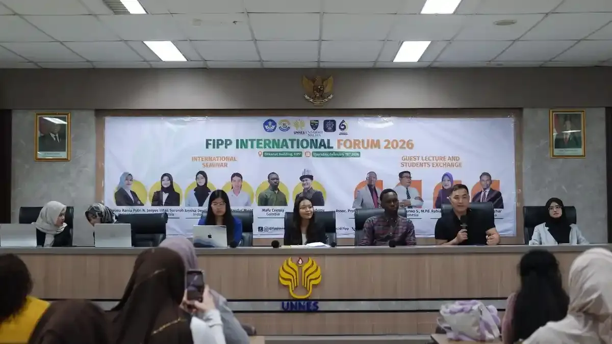Seminar Internasional FIPP: Menghadapi Tantangan Pendidikan dan Psikologi di Era AI