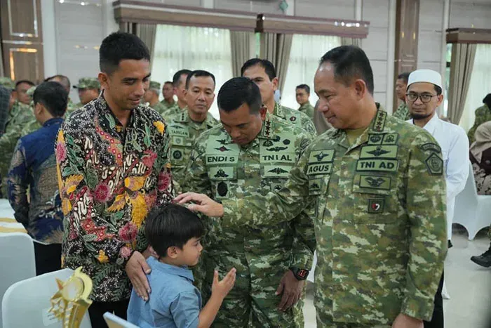 Panglima TNI Pastikan Anak Prajurit Marinir yang Gugur Tak Dipersulit Masuk TNI