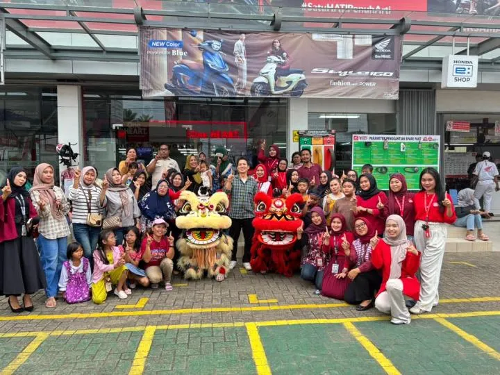 Astra Motor Natar Rayakan Showroom Event dengan Pertunjukan Barongsai dan Promo Spesial