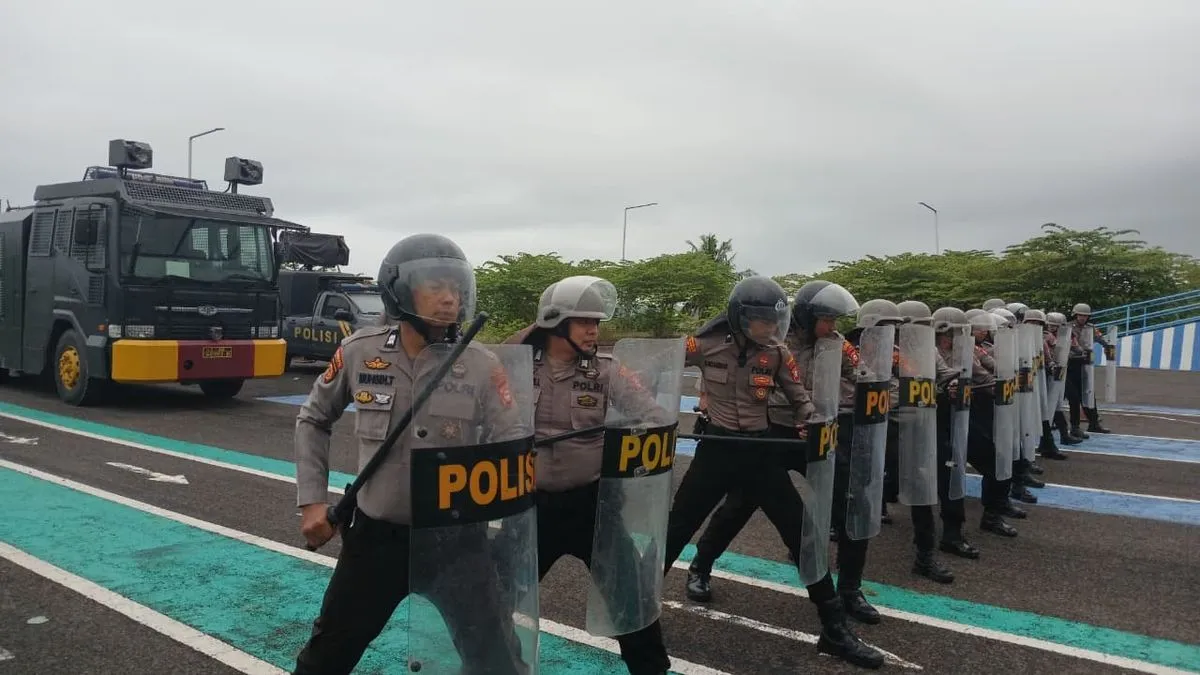 Latihan Pengendalian Massa Polres Bulukumba Menjelang May Day