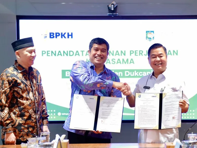 Dukcapil dan BPKH Jalin Kerja Sama Pemanfaatan Data untuk Layanan Haji dan Umrah
