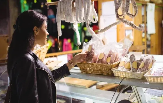 HIPMI Cirebon Gelar Market Ramadan untuk Dukung UMKM Lokal