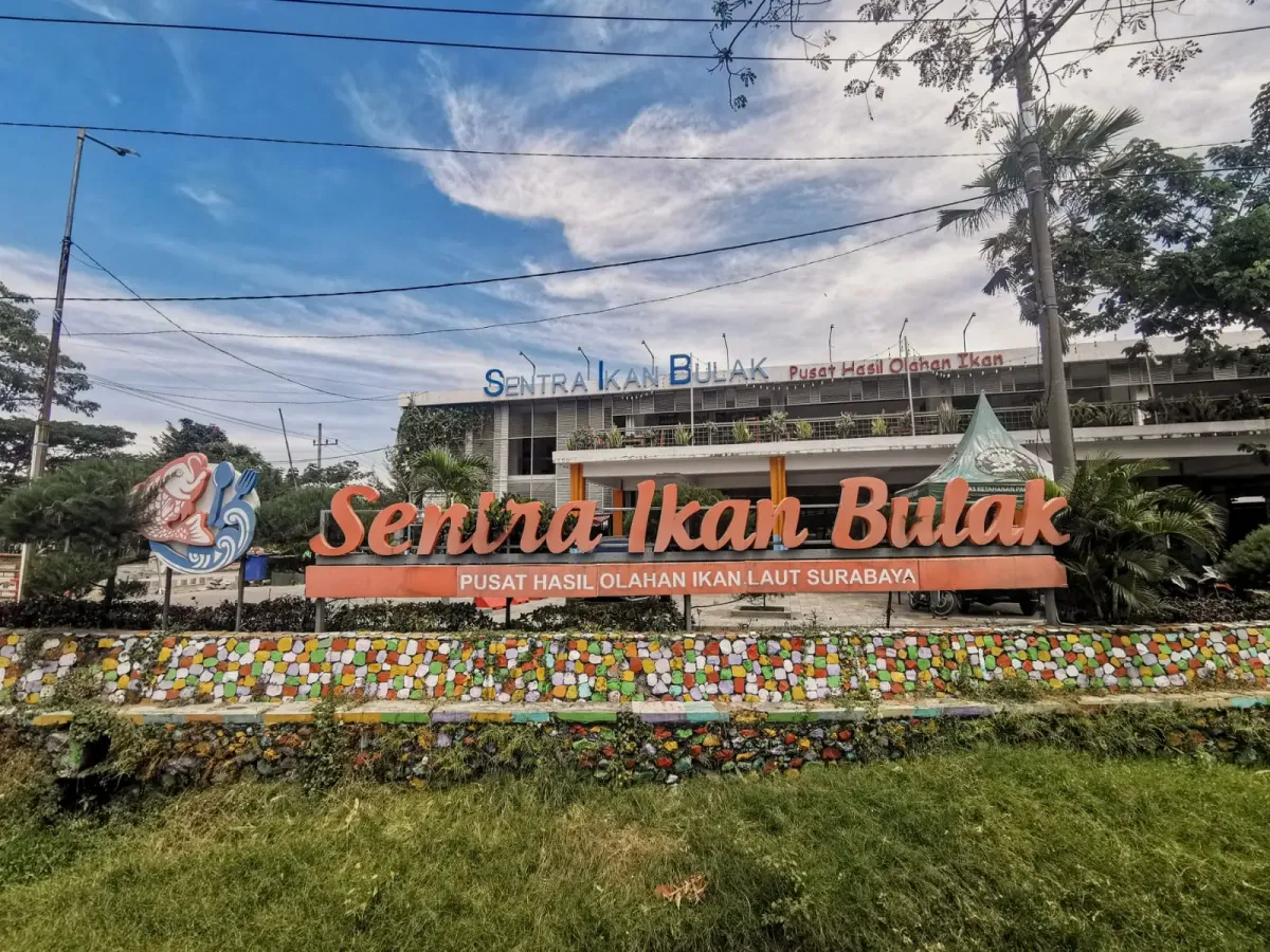 Pemkot Surabaya Luncurkan Berbagai Inisiatif untuk Meramaikan Sentra Ikan Bulak