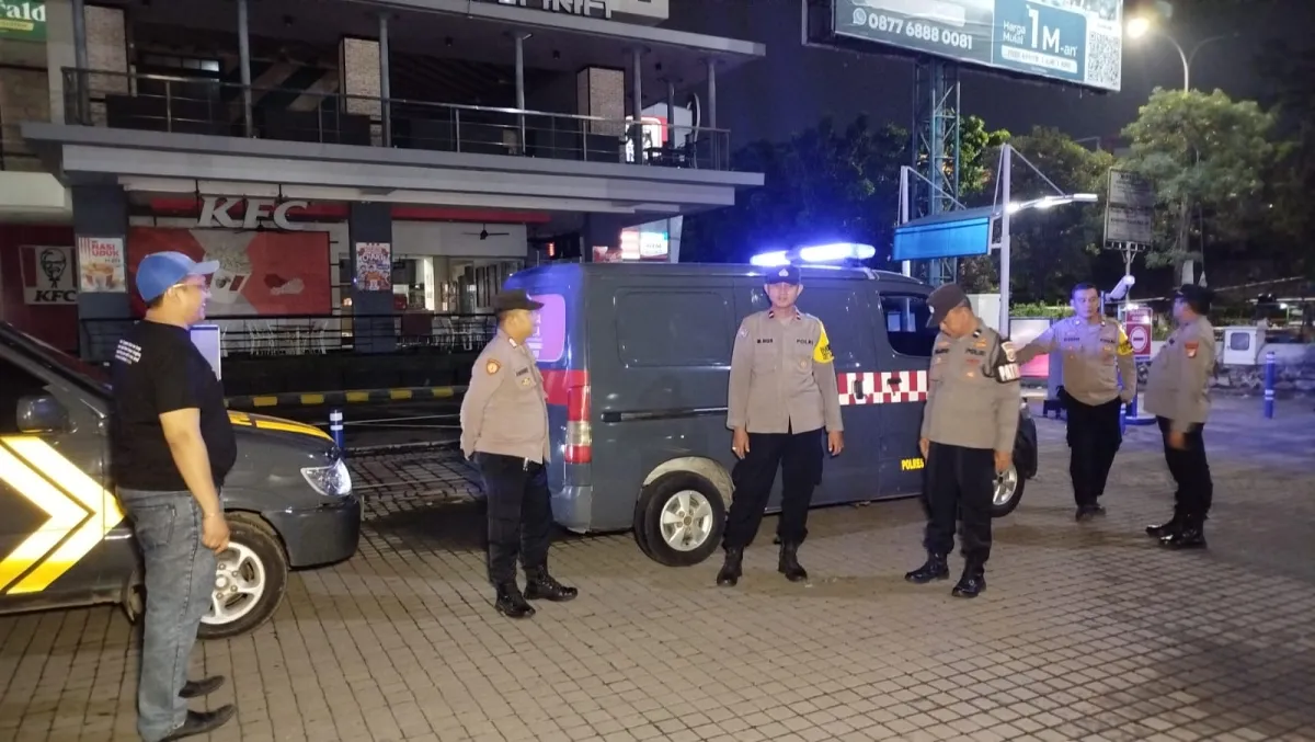 Patroli Mobile Polsek Tambun Selatan Tingkatkan Keamanan di Sentra Ekonomi