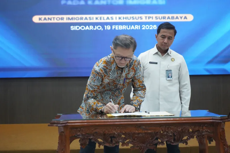 Surabaya Mulai Reformasi Paspor Dinas dengan Sistem Biometrik