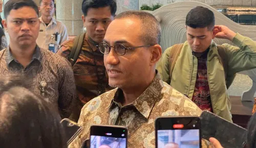OJK Jatuhkan Sanksi Rp5,35 M kepada Influencer Pasar Modal Belvin Tannadi