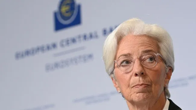 Christine Lagarde Berikan Penjelasan Terkait Isu Pengunduran Diri dari ECB