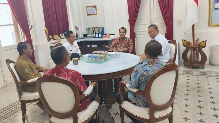Pemkab Bangkalan Siapkan Ratusan Hektar Lahan untuk Perkebunan Tebu dan Kelapa