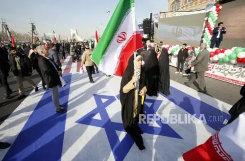 Iran Siap Balas Serangan Israel: Sejarah dan Demografi Negara Penentang Zionis