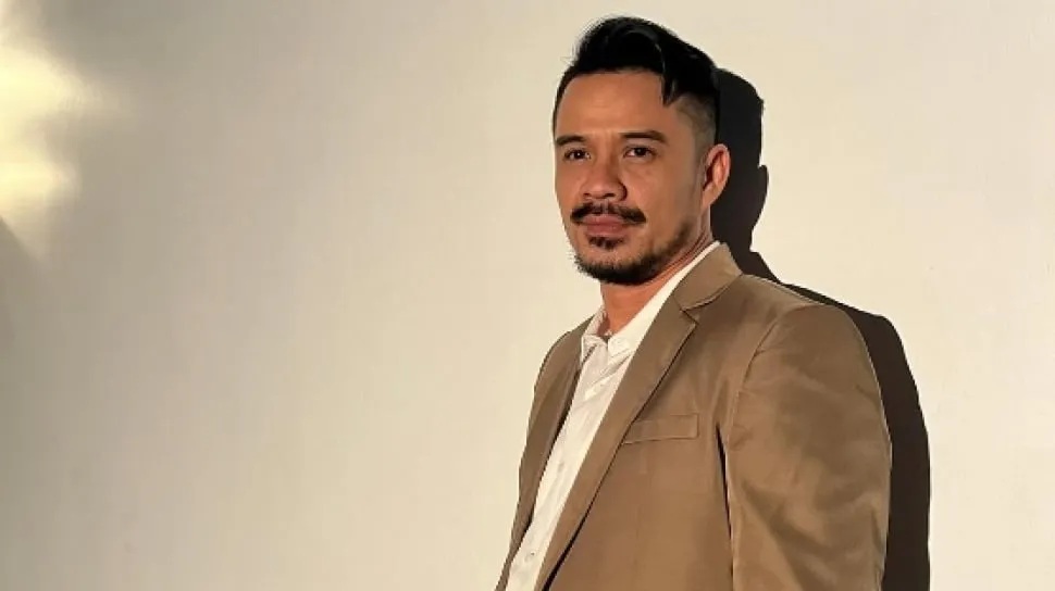 Profil Roby Tremonti: Menelusuri Jejak Karier dan Kontroversi Hubungannya dengan Aurelie Moeremans