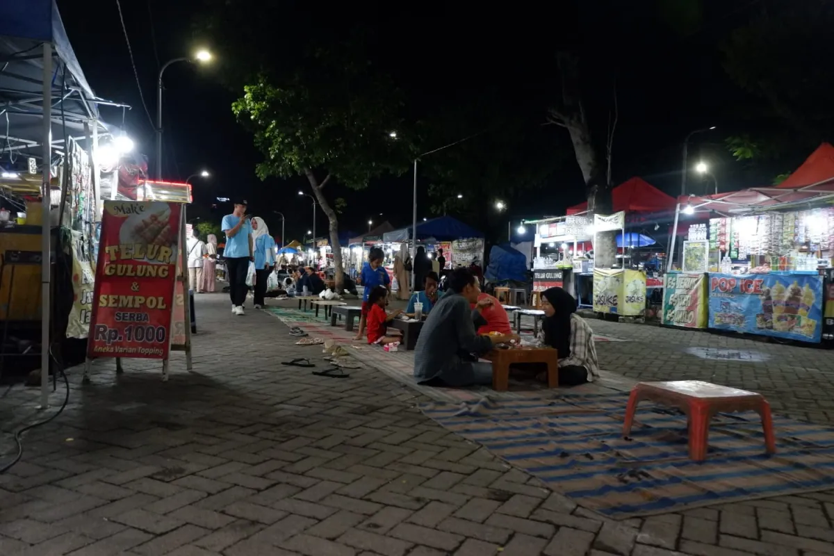 Cuaca Buruk Hambat Penjualan UMKM di Bazar Ramadan Al-Akbar